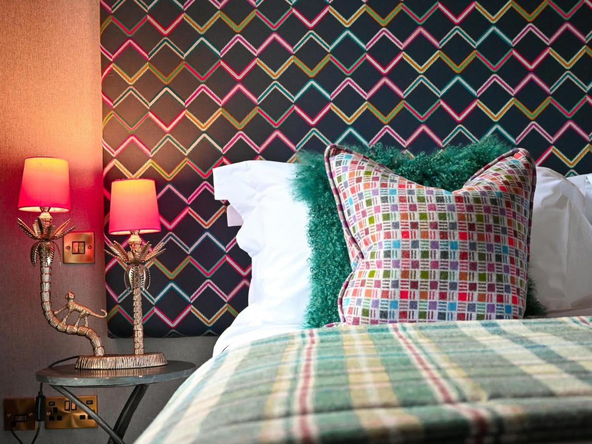 The Meadowpark Bar, Kitchen & Rooms ستيرلينج المظهر الخارجي الصورة